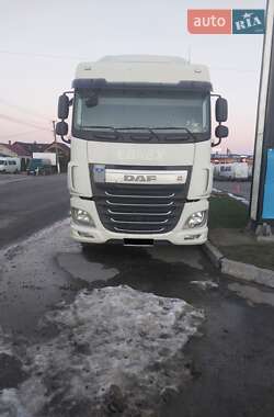 Вантажний фургон DAF XF 2016 в Львові