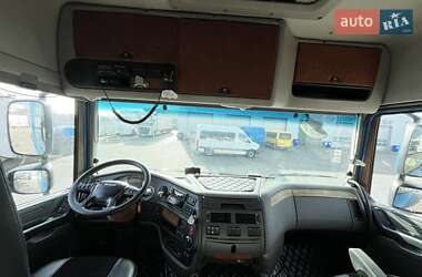 Тягач DAF XF 2014 в 