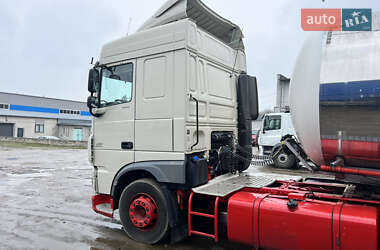 Тягач DAF XF 2015 в 