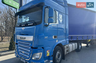 Тягач DAF XF 2015 в 