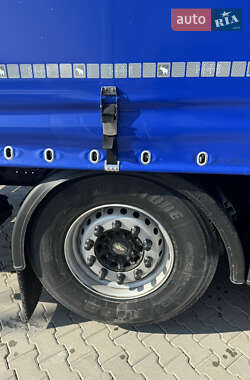 Тягач DAF XF 2015 в 