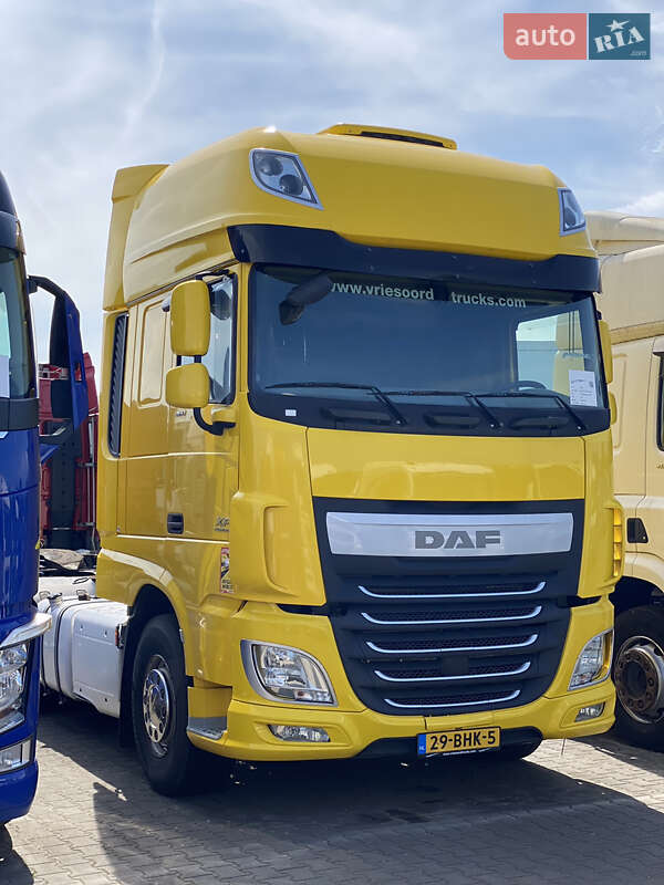 Тягач DAF XF 2016 в Луцке