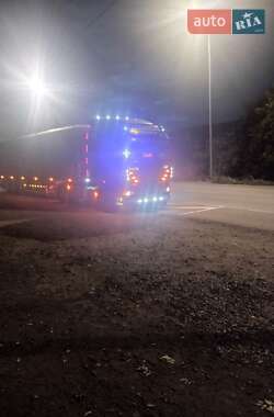 Тягач DAF XF 2005 в 