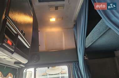 Тягач DAF XF 2006 в 