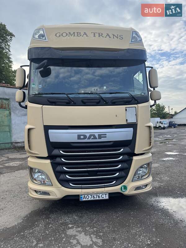 Тягач DAF XF 2016 в Мукачевому