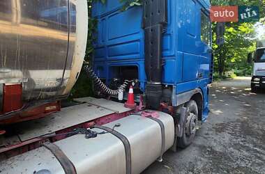 Тягач DAF XF 2002 в 