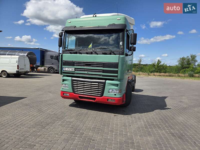 Тягач DAF XF 1998 в Павлограде