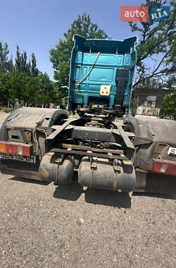 Тягач DAF XF 2000 в 