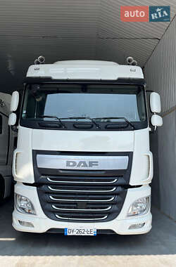 Тягач DAF XF 2016 в 