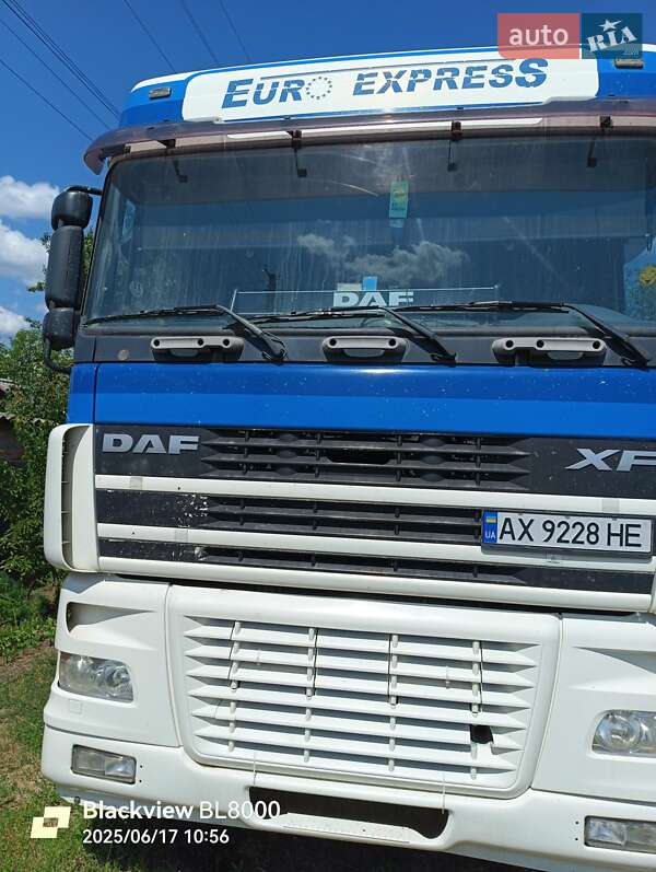 Зерновоз DAF XF 2005 в Ізюмі