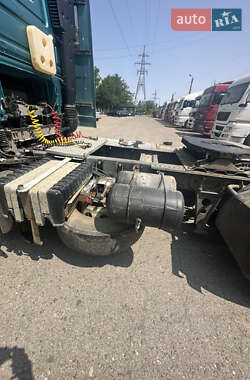 Тягач DAF XF 2004 в 