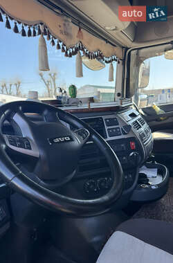 Тягач DAF XF 2015 в 