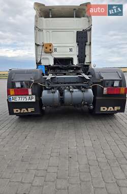 Тягач DAF XF 2001 в 