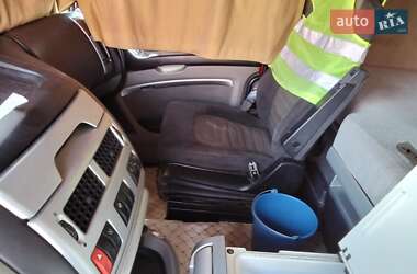 Тягач DAF XF 2011 в 