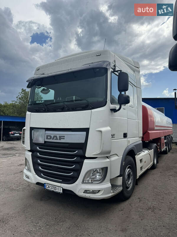 Тягач DAF XF 2014 в 