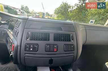 Тягач DAF XF 2016 в 