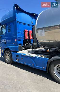 Тягач DAF XF 2015 в 