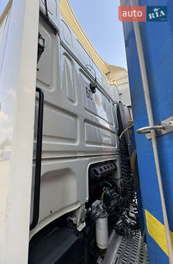 Тягач DAF XF 2015 в 
