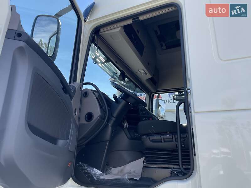 Тягач DAF XF 2025 в Киеве