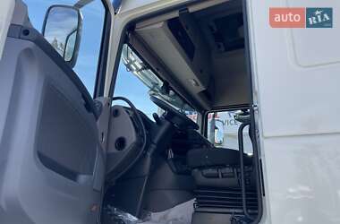 Тягач DAF XF 2025 в 