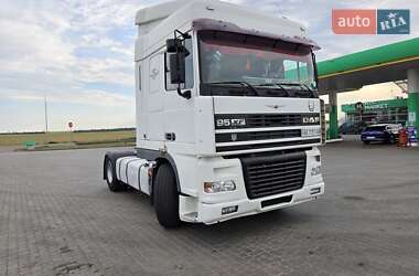 Тягач DAF XF 1998 в 