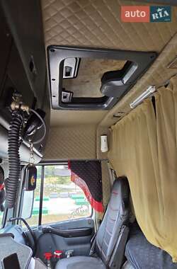 Тягач DAF XF 1998 в 