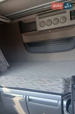 Тентованый DAF XF 2015 в 