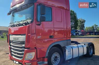 Тягач DAF XF 2016 в 