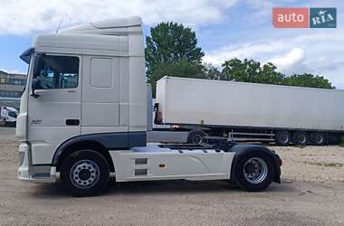 Тягач DAF XF 2017 в 