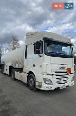 Бензовоз DAF XF 2014 в Киеве