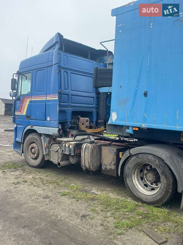Зерновоз DAF XF 2001 в Дубровиці