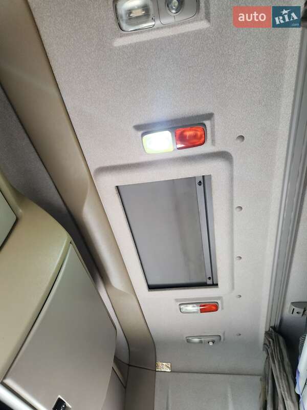 Тягач DAF XF 2014 в Ромнах