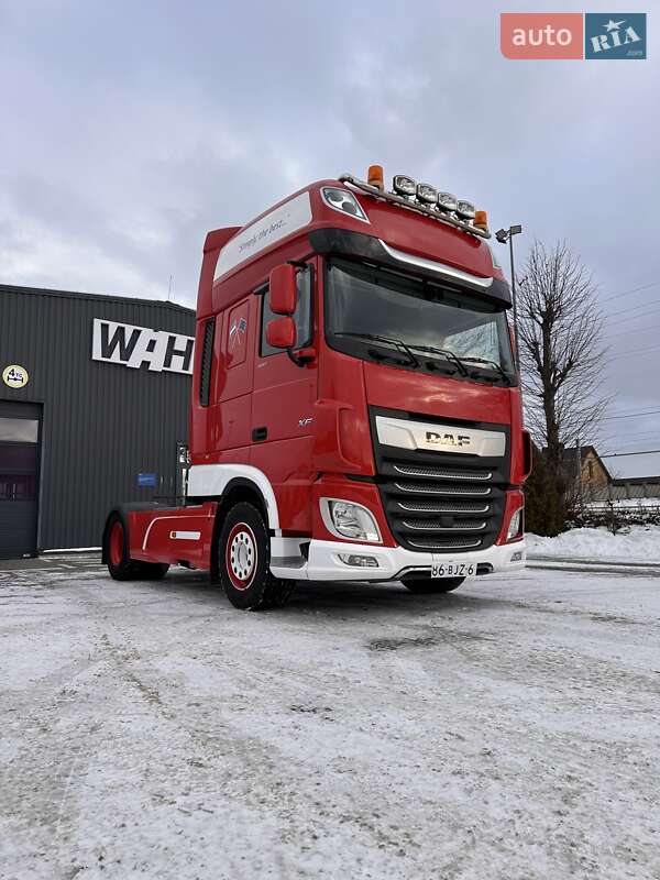 Тягач DAF XF 2017 в Луцке