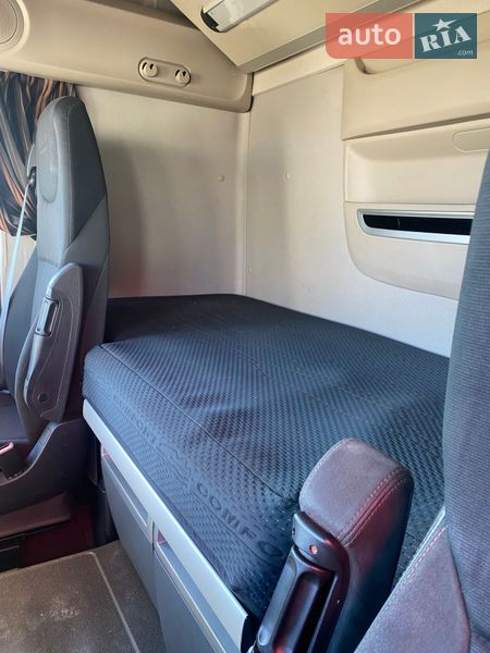 Тягач DAF XF 2019 в Ровно