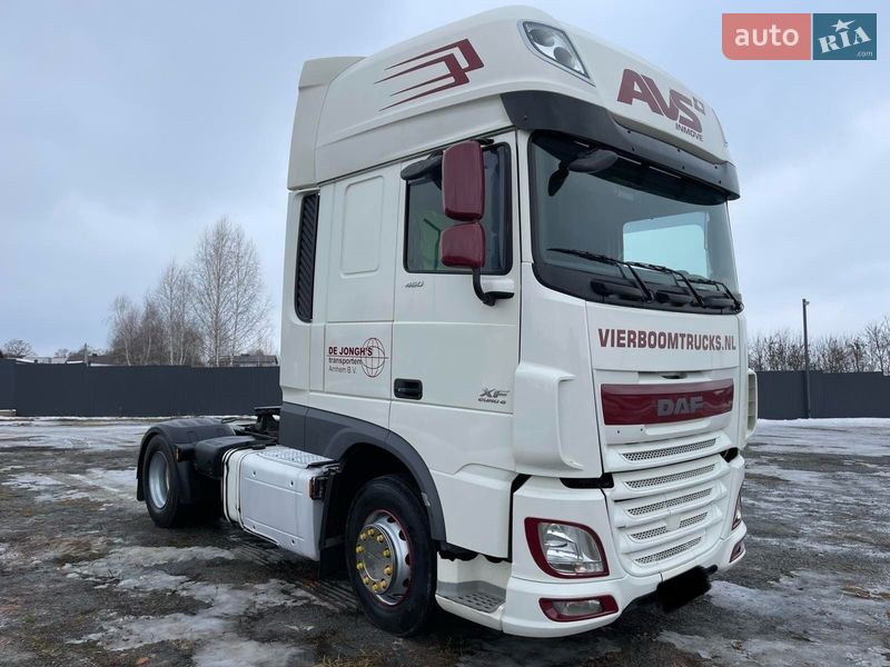 Тягач DAF XF 2016 в Ровно