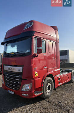 Тягач DAF XF 2015 в Львове
