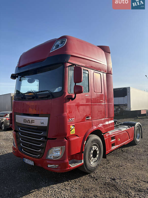 Тягач DAF XF 2015 в Львове