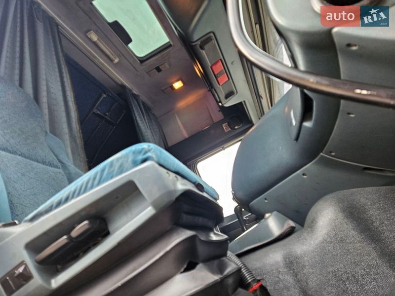 Тягач DAF XF 2005 в Львове