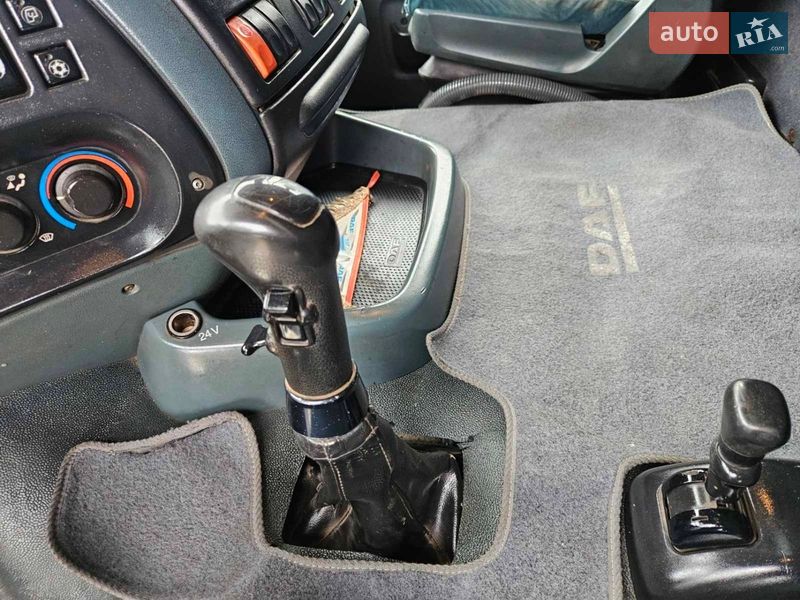 Тягач DAF XF 2005 в Львове