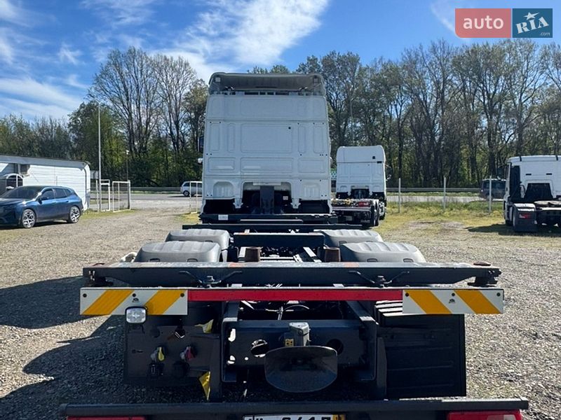 Контейнеровоз DAF XF 2017 в Черновцах
