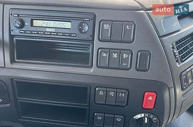 Контейнеровоз DAF XF 2017 в Черновцах
