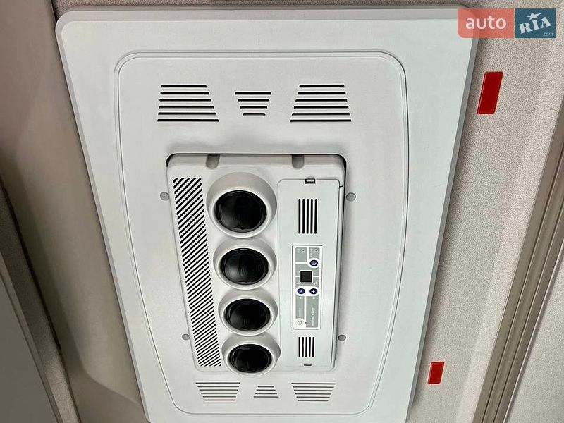 Тягач DAF XF 2020 в Дубно