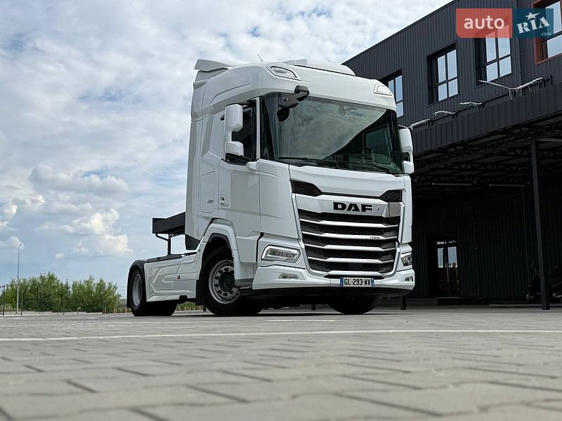 Тягач DAF XF 2023 в Дубні
