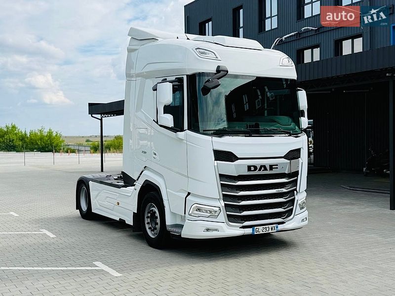 Тягач DAF XF 2023 в Дубні