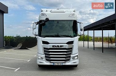 Тягач DAF XF 2023 в Дубні