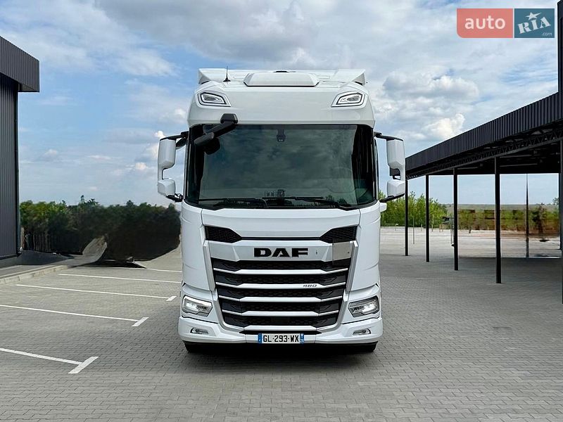 Тягач DAF XF 2023 в Дубні