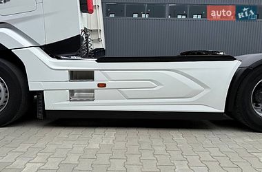 Тягач DAF XF 2023 в Дубні