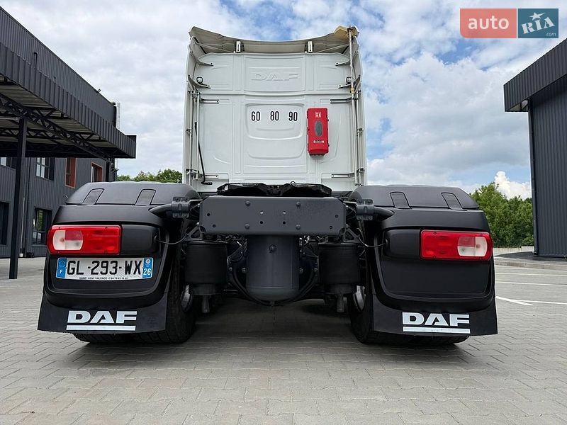Тягач DAF XF 2023 в Дубні