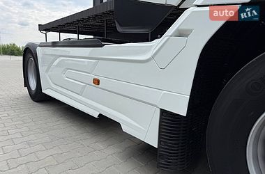 Тягач DAF XF 2023 в Дубні