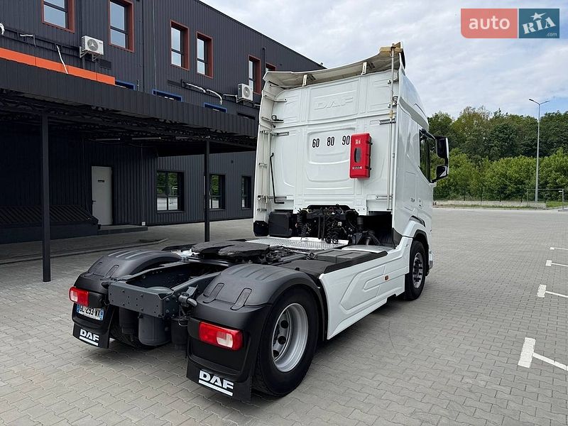 Тягач DAF XF 2023 в Дубні
